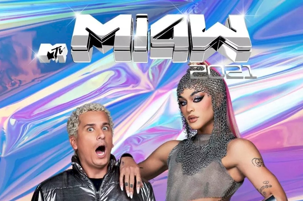 Pabllo Vittar e Rafael Portugal vão apresentar premiação da MTV 