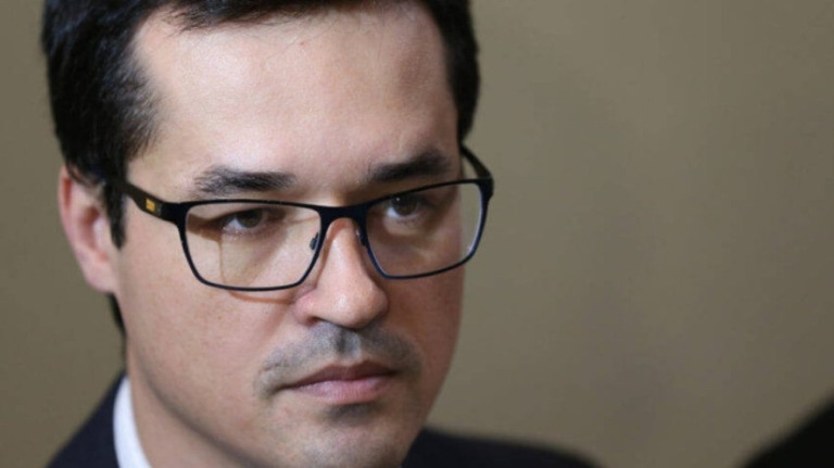 Sem prova, Dallagnol diz que há indícios de "toma lá, dá cá" na Câmara