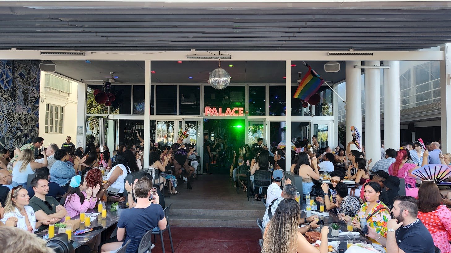 O Palace foi o primeiro bar para o público LGBT em Miami Beach. Foto: Thiago Calil/iG