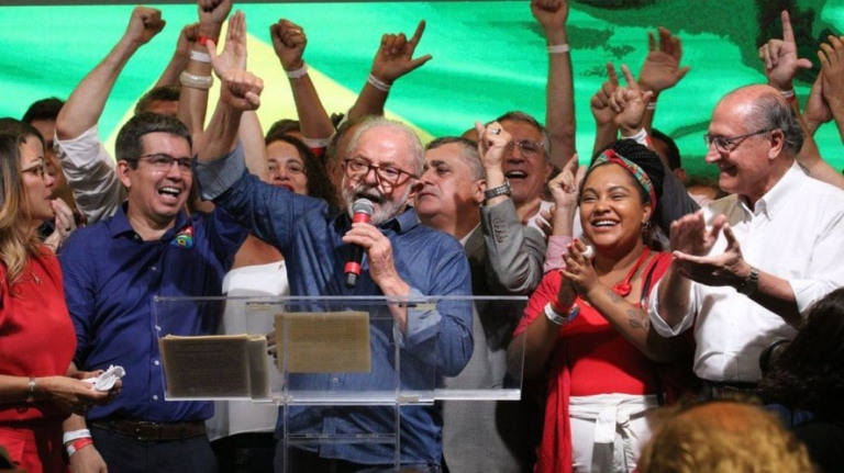 Imprensa internacional repercute vitória de Lula: 'retorno histórico'