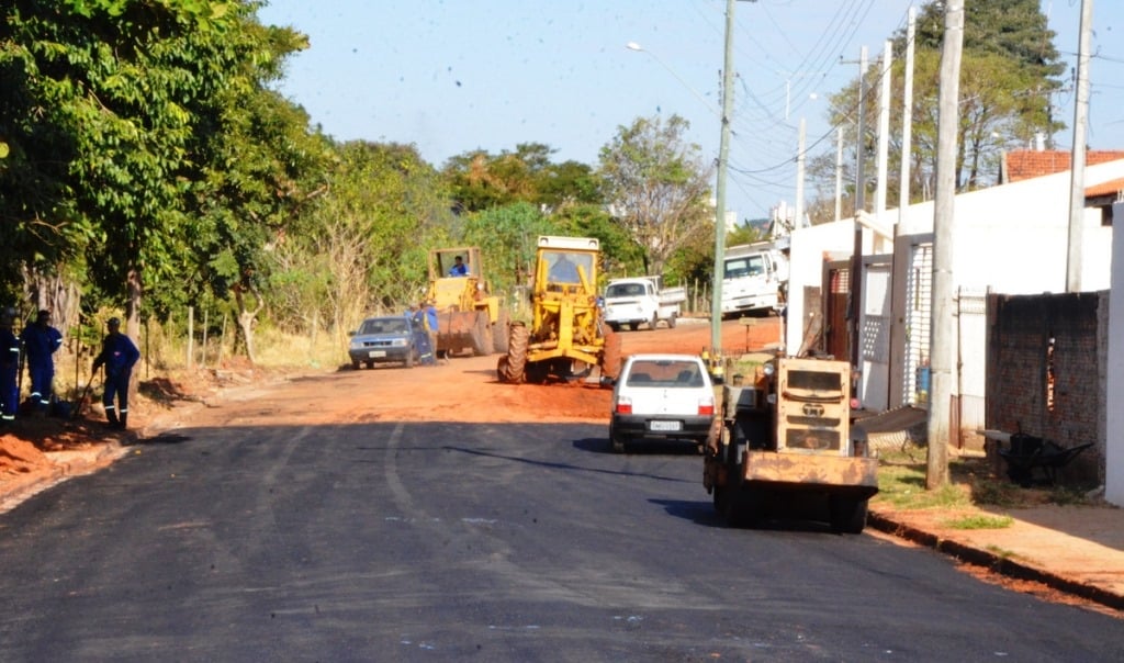 Após 20 anos, Codemar pavimenta 1km e faz ligação de bairros