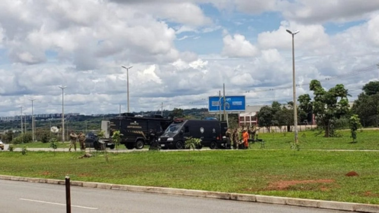 Artefato explosivo é encontrado próximo ao aeroporto de Brasília