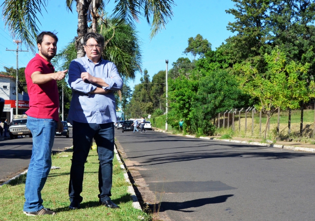 Ricardo Mustafá, secretário da Saúde, com o prefeito Daniel Alonso: ‘normalidade’ Ricardo Mustafá, secretário da Saúde, com o prefeito Daniel Alonso: ‘normalidade’