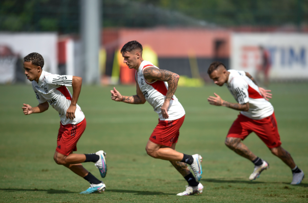 Flamengo se reapresenta e já embarca para o Chile de olho no Ñublense