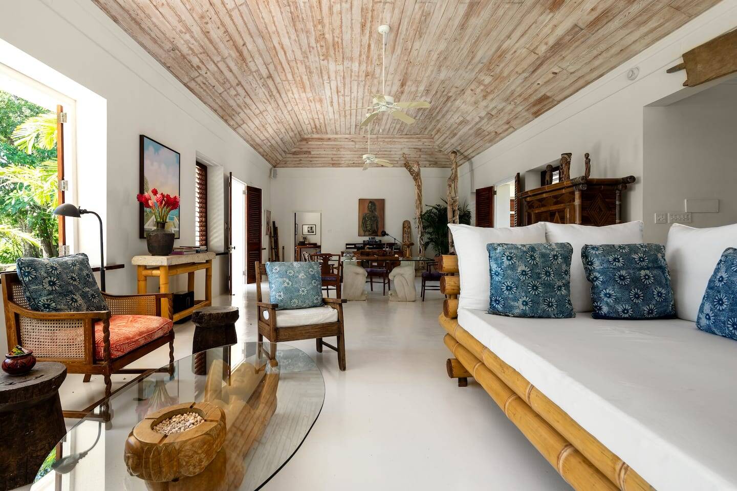 Esta villa é onde Ian Fleming escreveu a maioria dos romances de James Bond. Foto: Airbnb