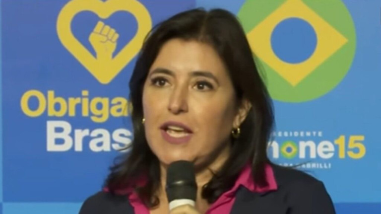 "Não esperem de mim omissão, eu tenho um lado", diz Simone Tebet
