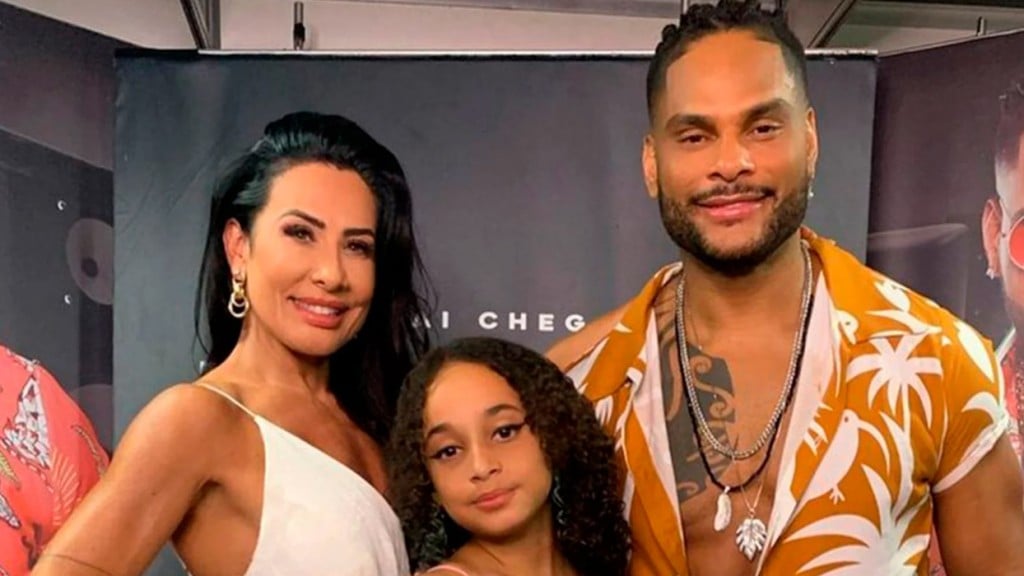 Scheila Carvalho e Tony Salles celebram 13 anos da filha Giullia com festão: ‘Amamos’