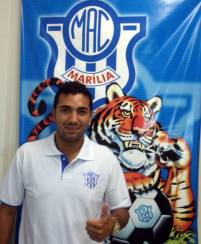 Volante Boquita, ex-Corinthians, chega ao MAC