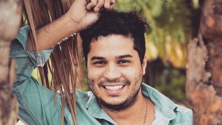Pablo Oliveira representa o Brasil em festival de teatro internacional