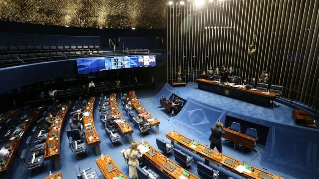 Senado aprova renda básica para todo cidadão em situação de vulnerabilidade