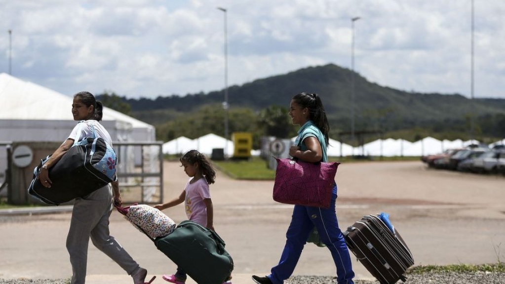 Venezuelanos que saem de Roraima têm renda mais que dobrada, diz ONU Venezuelanos que saem de Roraima têm renda mais que dobrada, diz ONU