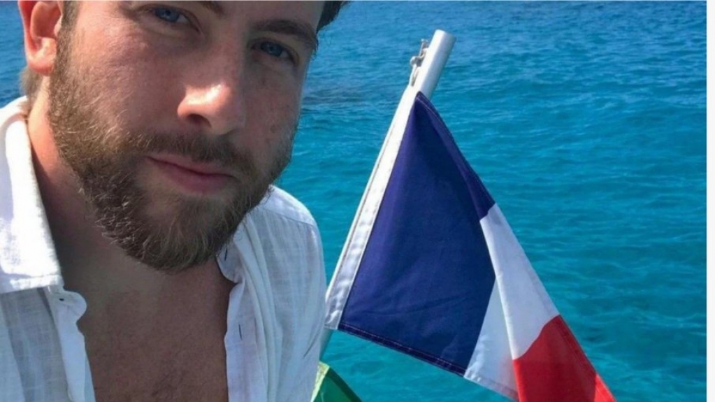 Ator Pedro Nercessian pega Covid em Cannes e fica de fora do casamento do irmão