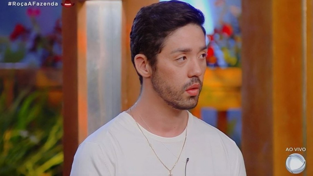 Rico Melquíades fez terapia para tratar ciúme: "Quebrava tudo"