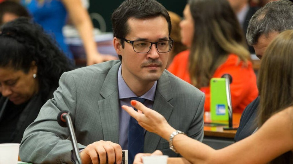 Condenação de Dallagnol é suspensa pela Justiça