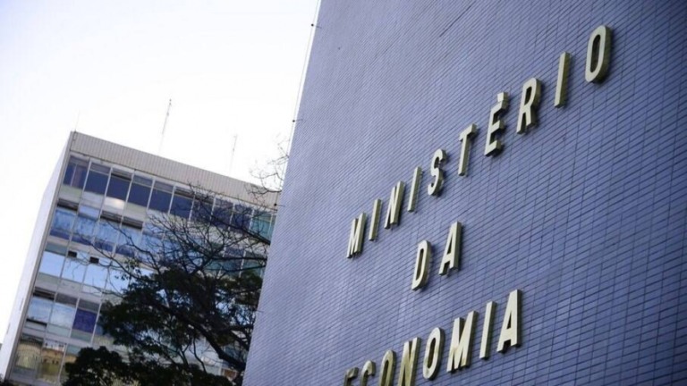 Ministério da Economia vai leiloar 45 veículos; veja como participar