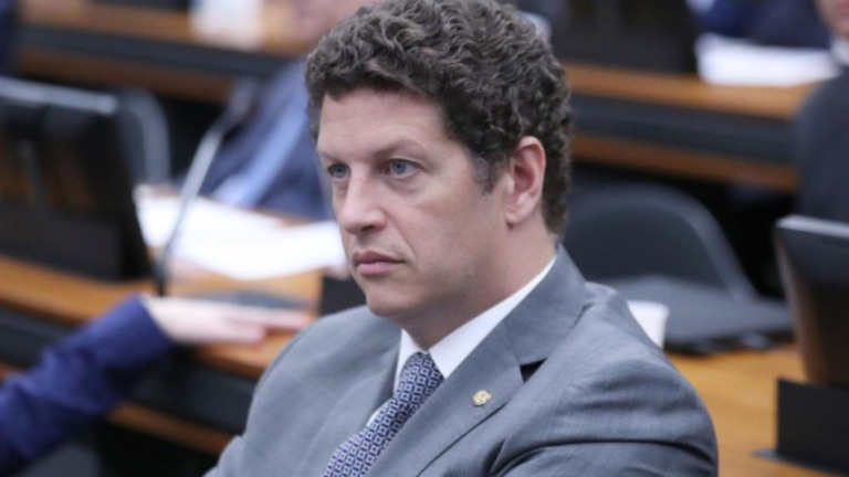 Bruno Spada/Câmara dos Deputados – 12/04/2023 Deputado Ricardo Salles (PL) provoca Ricardo Nunes (MDB): “Nem eleito não foi”.