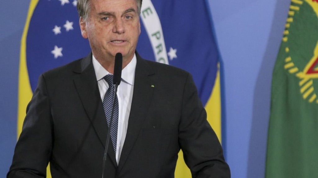 Bolsonaro detona soltura de José Dumont: "Escárnio"