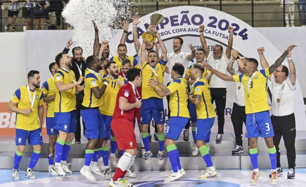 Seleção Brasileira vence a Argentina é campeã da Copa América de Futsal