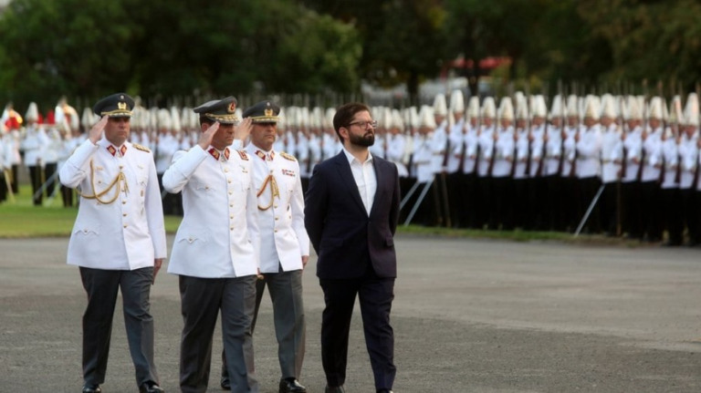 Boric diz que alto número de votos de Bolsonaro é 'preocupante'