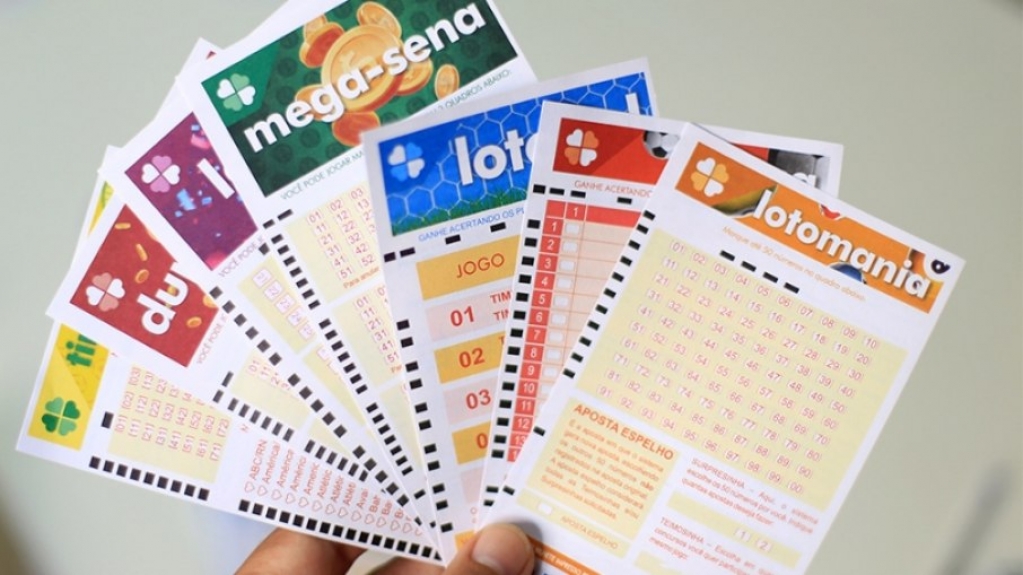 ACUMULADA! Mega-Sena pode pagar R$ 35 milhões nesta quarta-feira (6) ACUMULADA! Mega-Sena pode pagar R$ 35 milhões nesta quarta-feira (6)