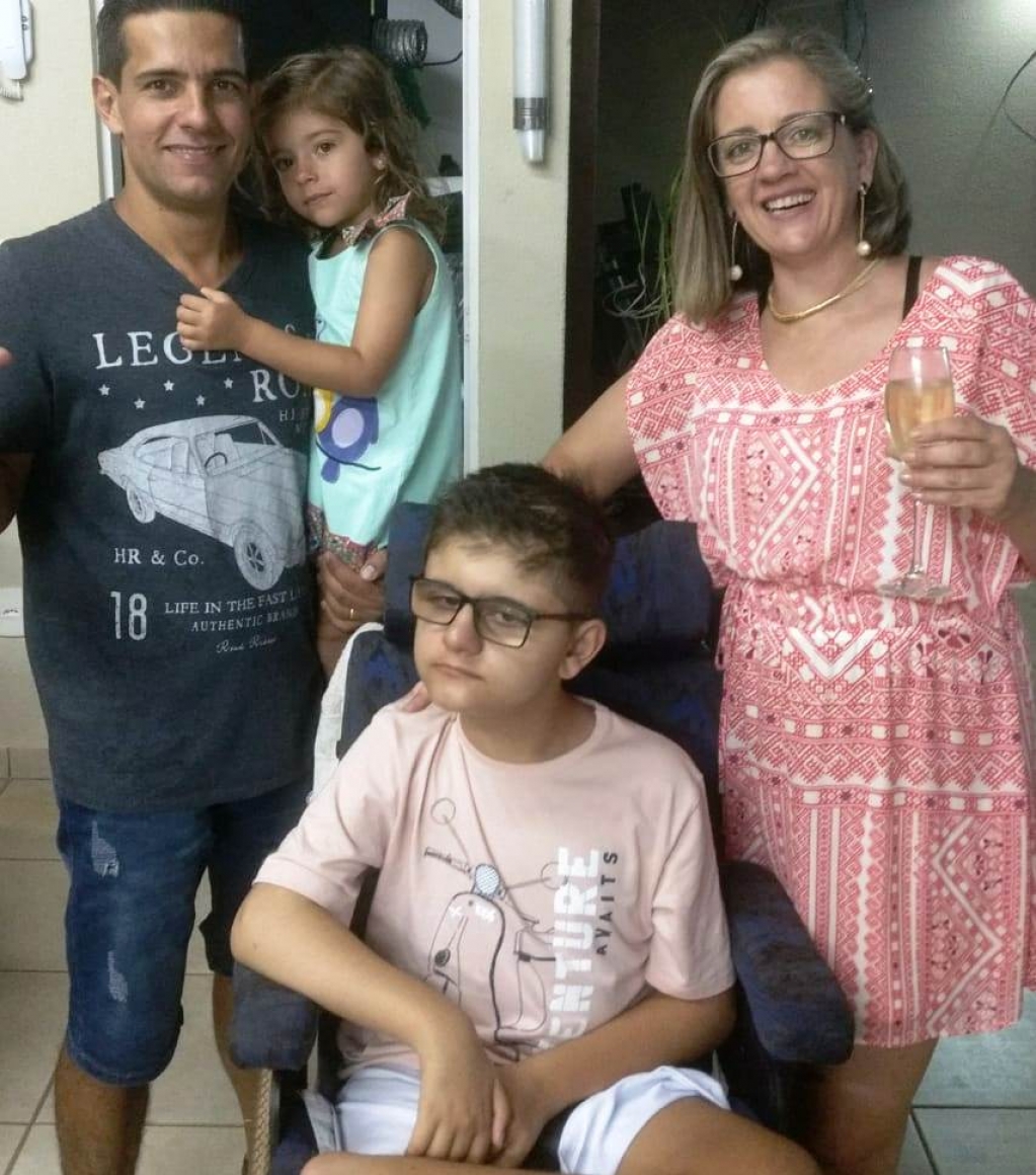 Bazar do Mateus arrecada produtos em luta contra sÃndrome rara em MarÃlia Bazar do Mateus arrecada produtos em luta contra sÃndrome rara em MarÃlia
