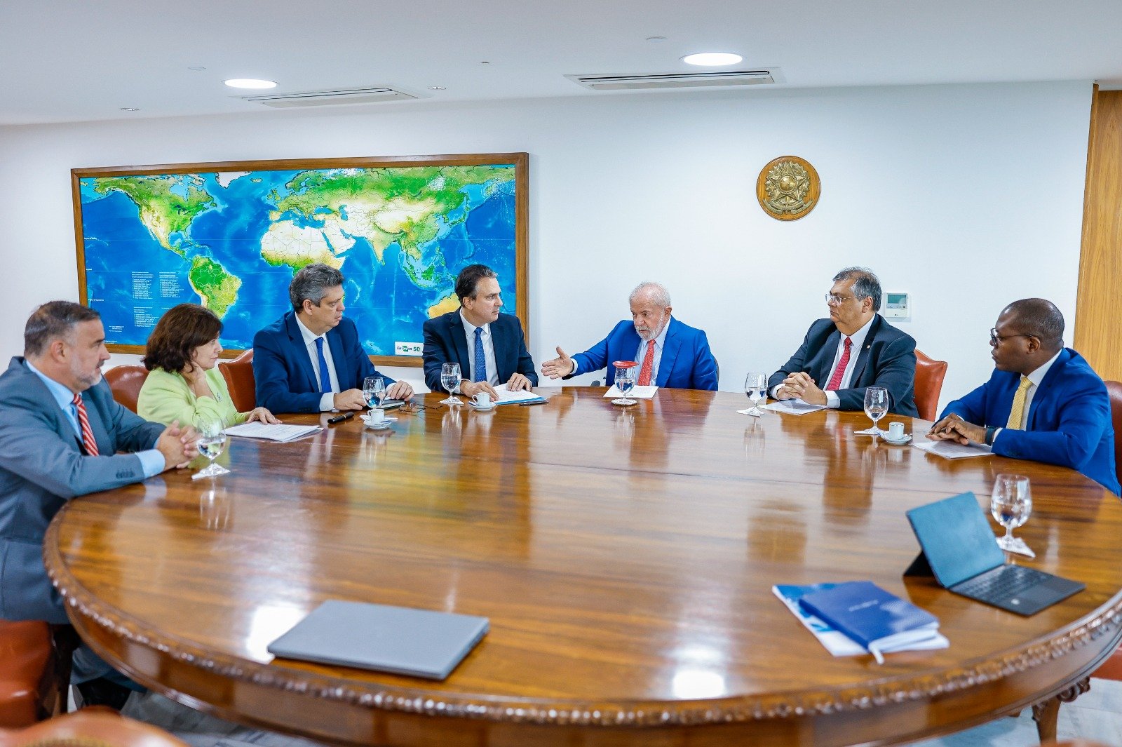 Lula se reuniu com ministros para debater segurança em escolas. Foto: Ricardo Stuckert/Palácio do Planalto
