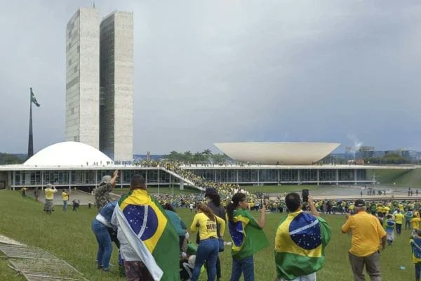 Invasão ao congresso nacional. Foto: Reprodução/Twitter