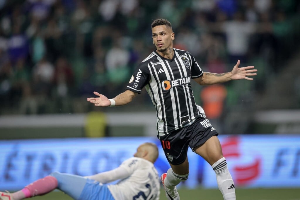 Atlético-MG vence o América-MG no jogo de ida da semifinal do Campeonato Mineiro e fica perto da final