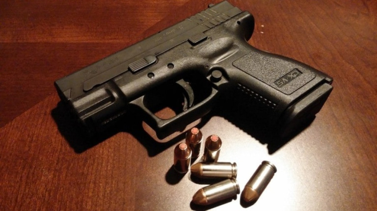 Donos de armas e CACs têm 60 dias para fazerem recadastramento na PF