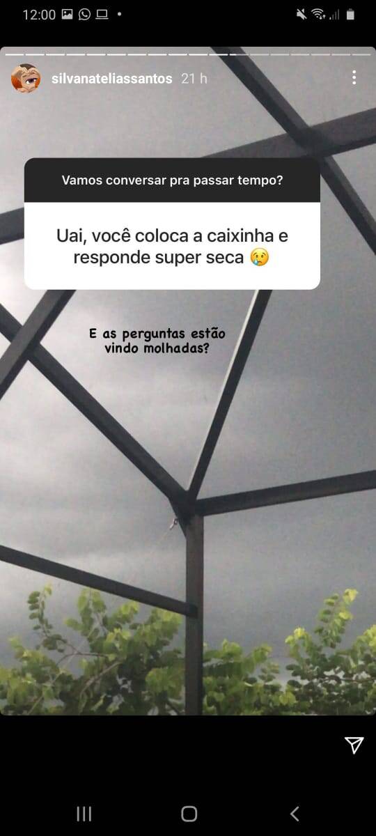 Mãe de Larissa Manoela respondendo seguidores de mal humor. Foto: Reprodução/Instagram