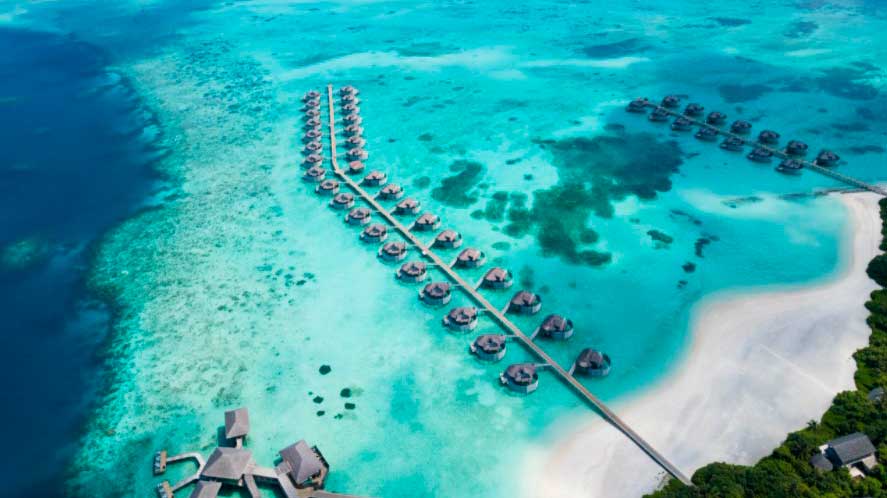 O Six Senses Laamu é um resort de luxo nas Ilhas Maldivas. Foto: Divulgação/Site oficial 23.12-2022