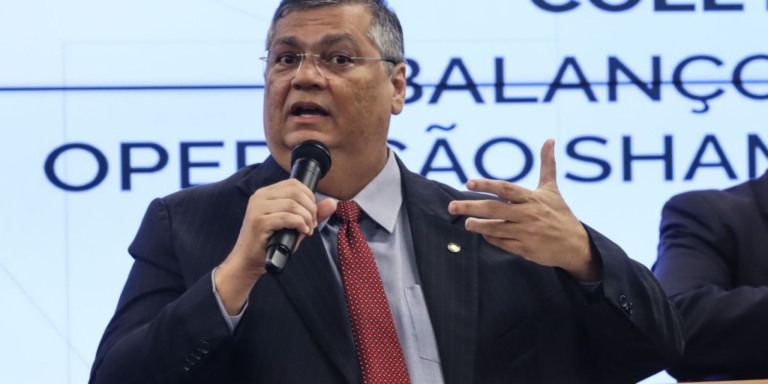 © Valter Campanato/Agência