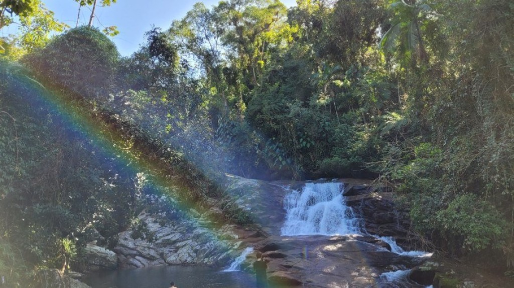 Cachoeiras e alambiques são passeios obrigatórios na ida à Paraty