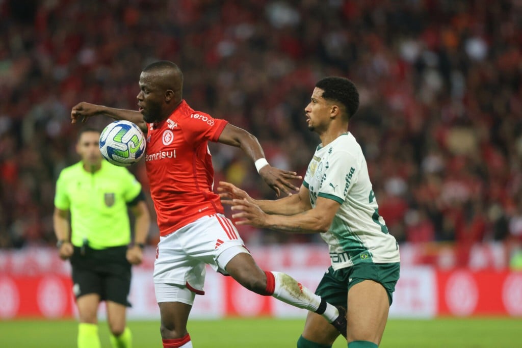 Internacional e Palmeiras ficam só no 0 a 0 pelo Brasileiro