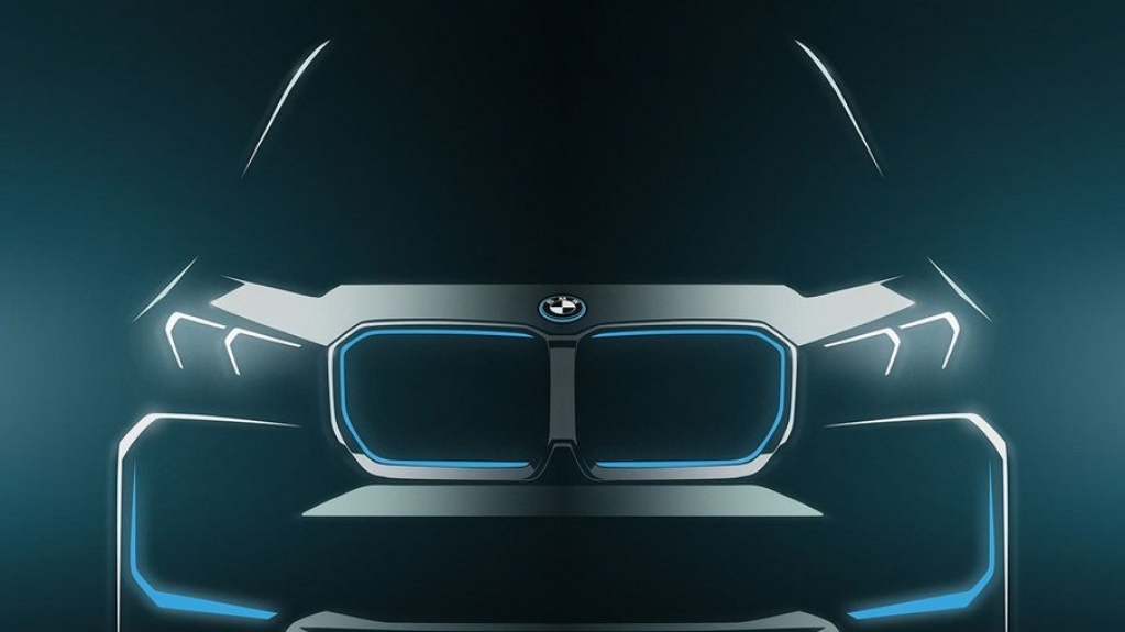 BMW confirma que terá novo SUV elétrico iX1 e mostra teaser