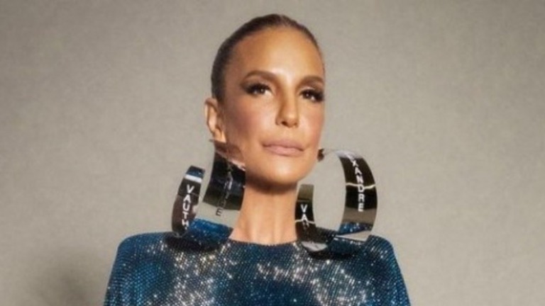 Veja o look de Ivete Sangalo para o show de 50 anos