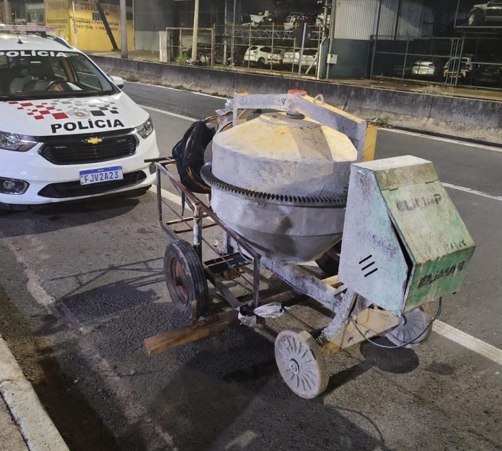 Homem de 28 anos é preso por furto de betoneira em obra de Marília