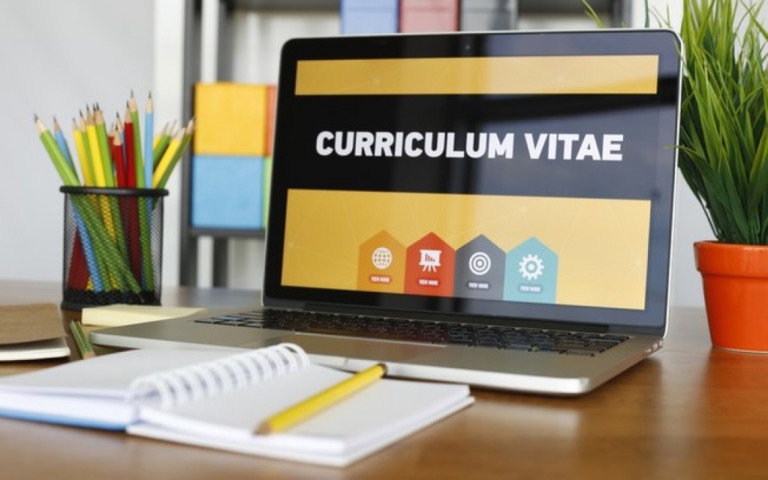 Currículo: veja como elaborar corretamente para conquistar a vaga desejada