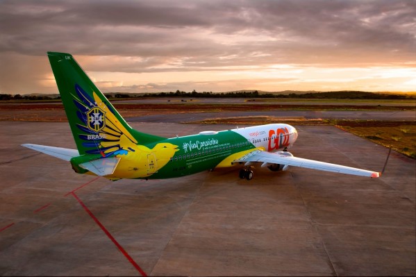 CBF convoca seleção para eliminatórias e apresenta novo avião