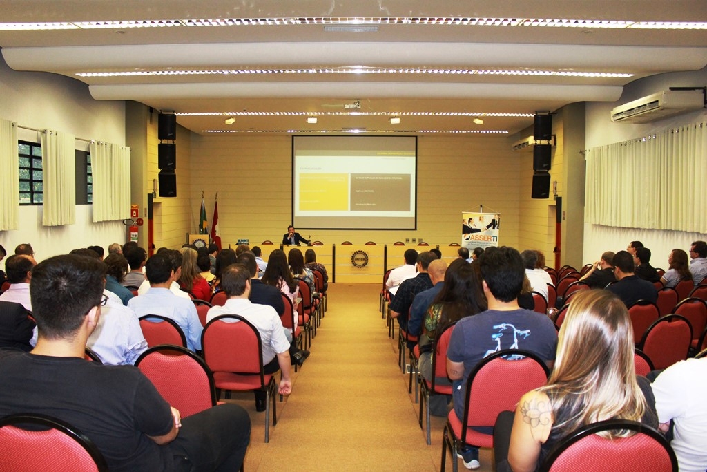 Palestra reuniu empresários da área da Tecnologia da informação de Marília e região