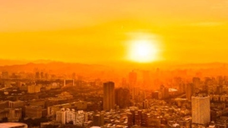 FreePik Nova onda de calor assola o país nesta semana