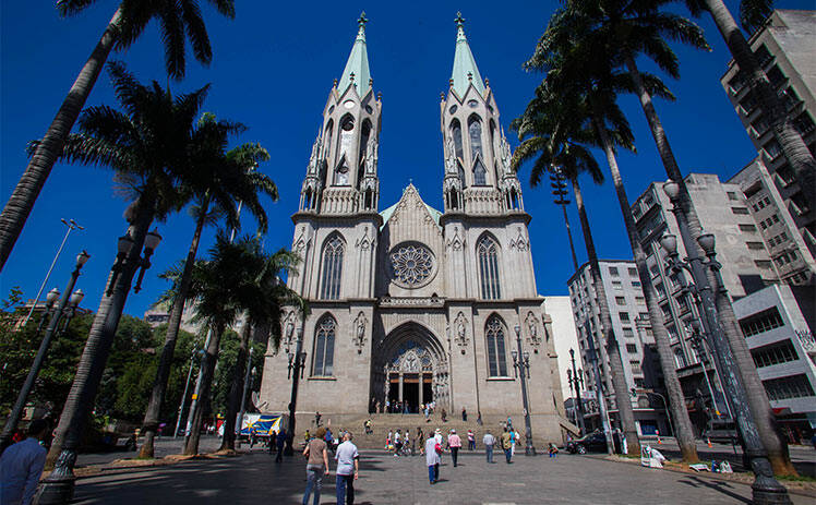 Praça da Sé e Catedral da Sé. Foto: Reprodução