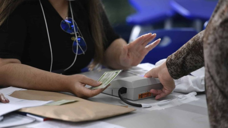 Votos brancos e nulos caem para menor percentual desde 1994