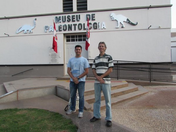 Ivan , pesquisador da Nasa, com Willian Nava