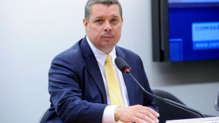 SE: Fabio Mitidieri é internado após sentir-se mal em agenda