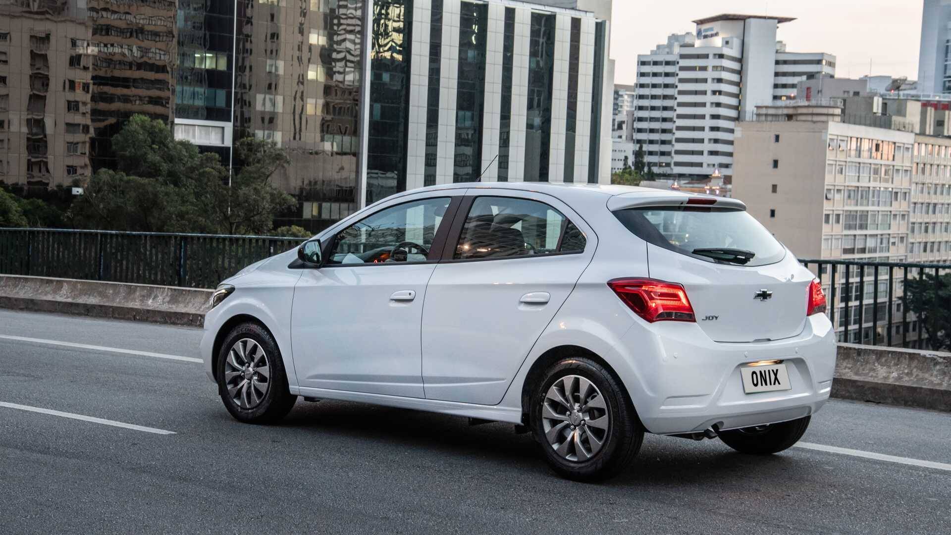 Chevrolet Onix Joy 2020. Foto: Divulgação