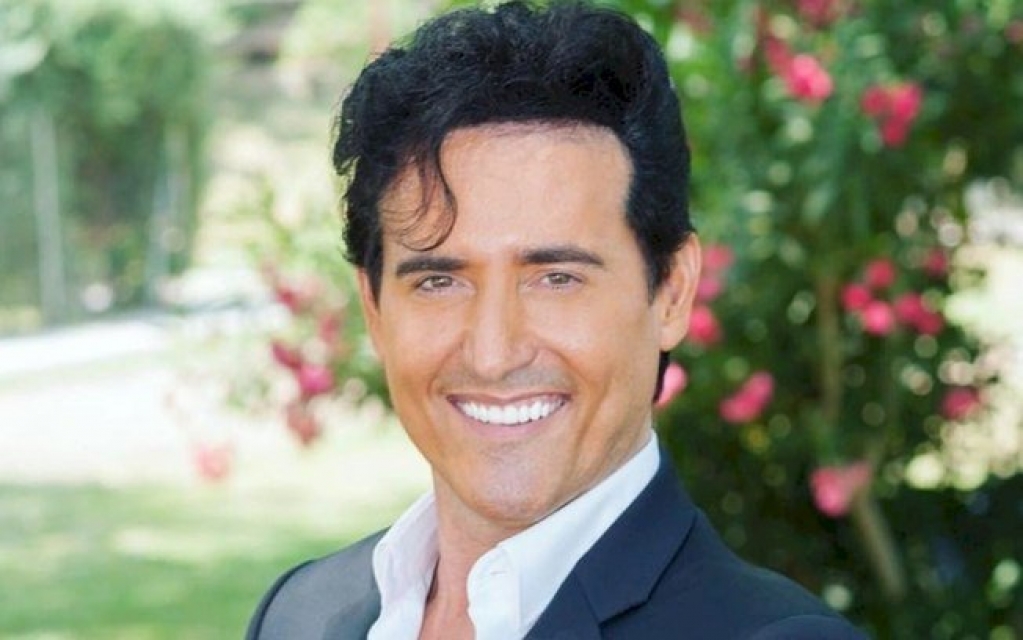 II Divo: cantor Carlos Marin morre aos 53 anos II Divo: cantor Carlos Marin morre aos 53 anos