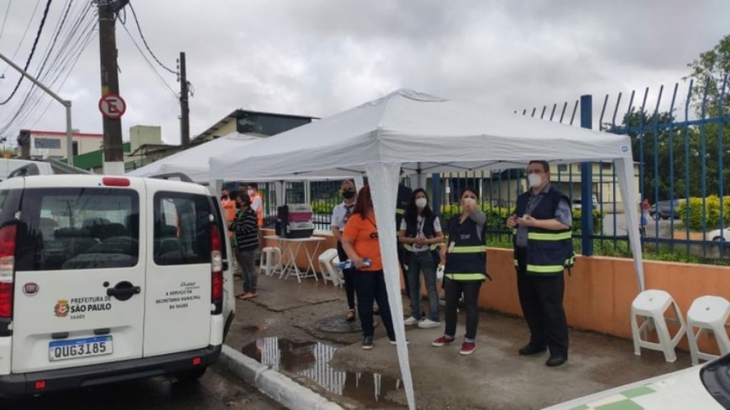 Vigilância cria ação para coibir venda de animais em feira clandestina