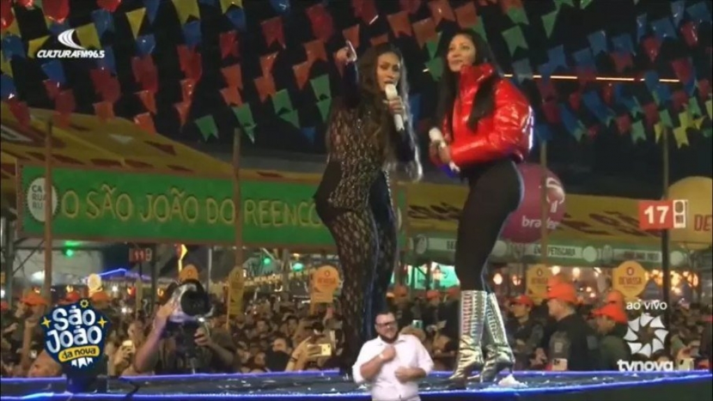 Simaria tem atraso de 1h20 e impede Simone de encerrar show