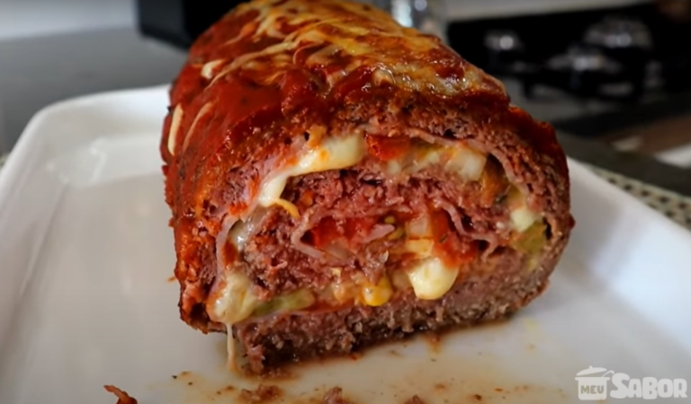 Rocambole de carne moída